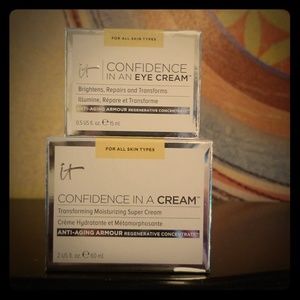 IT Cosmetics Confidence in a Cream Bundle